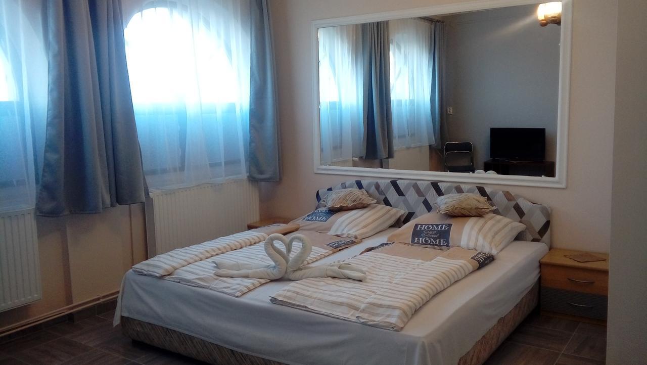 Bed and Breakfast Kisdiofa Panzio Es Vendeglo Vajdacska Экстерьер фото